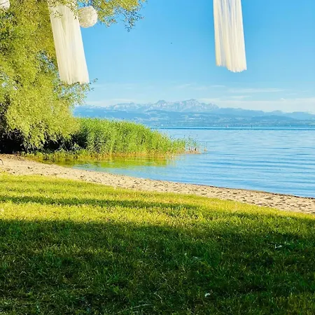 Apartment Uferpark Mit Privatstrand Friedrichshafen