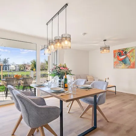 Uferpark In Erster Seereihe Appartement