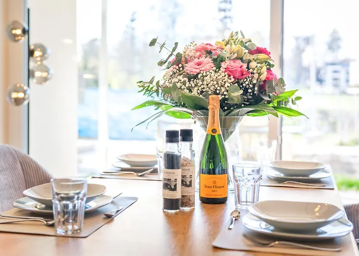 Uferpark Mit Privatstrand Friedrichshafen